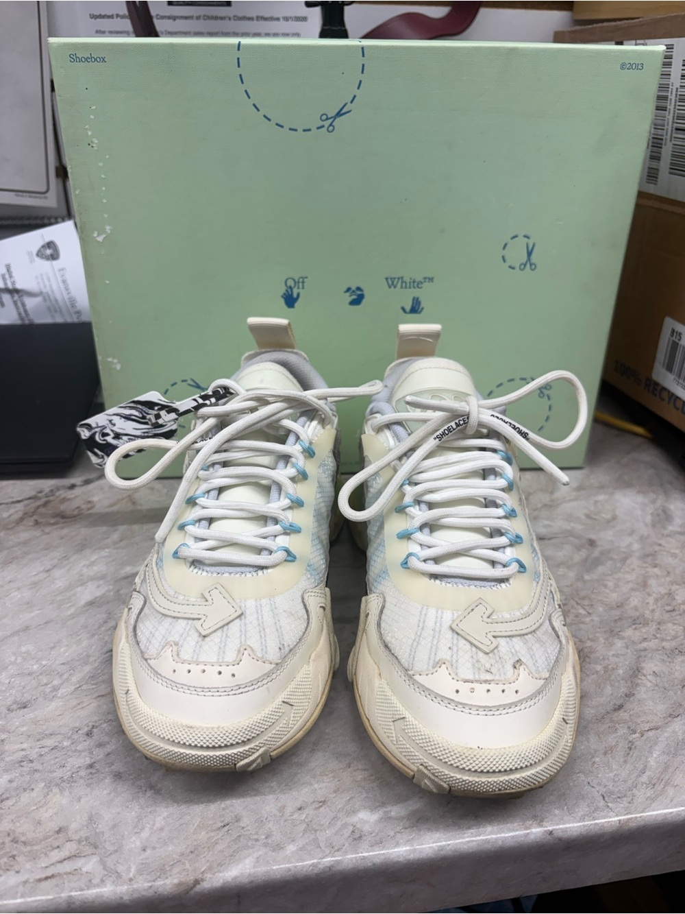 Off-White Cream & Light Blue Low-Top Sneakers